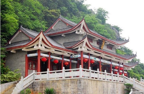Chùm ảnh:Thắng cảnh Già lam Phật địa Đông Hoa Thiền Tự, Quảng Đông, Trung Quốc