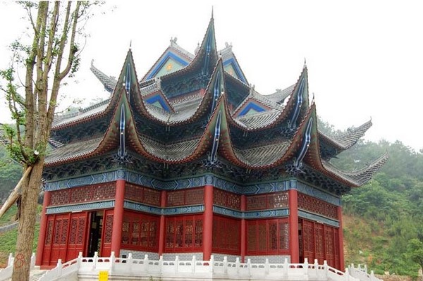 Chùm ảnh:Thắng cảnh Già lam Phật địa Đông Hoa Thiền Tự, Quảng Đông, Trung Quốc
