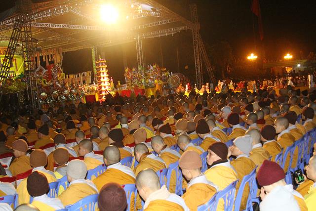 Quảng Ninh: Đêm cầu siêu tưởng niệm các vị tiền bối hữu công thời Trần
