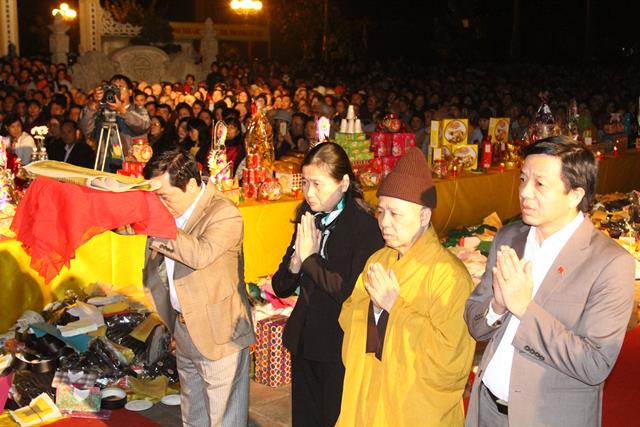 Quảng Ninh: Đêm cầu siêu tưởng niệm các vị tiền bối hữu công thời Trần