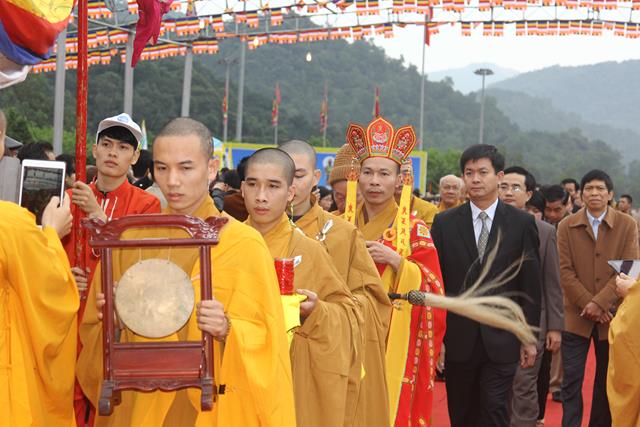 Quảng Ninh: Lễ tưởng niệm 707 năm Phật hoàng Trần Nhân Tông nhập niết bàn