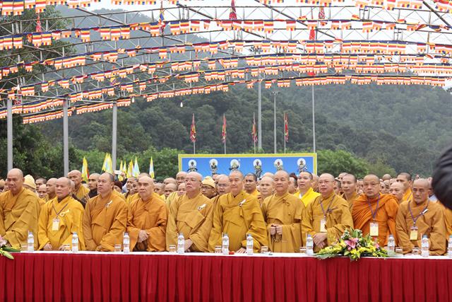 Quảng Ninh: Lễ tưởng niệm 707 năm Phật hoàng Trần Nhân Tông nhập niết bàn