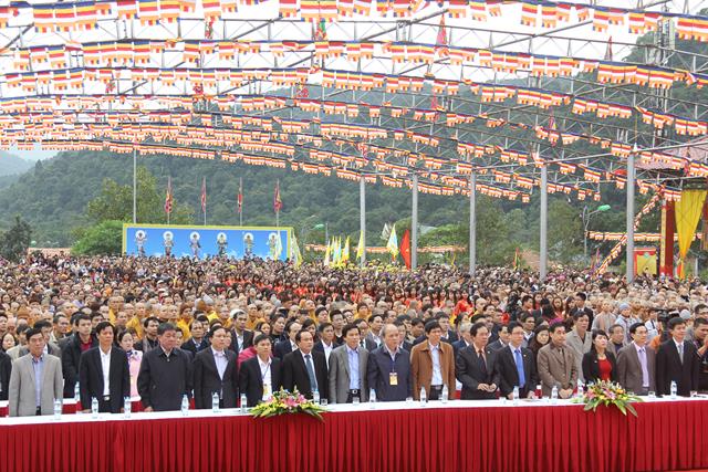 Quảng Ninh: Lễ tưởng niệm 707 năm Phật hoàng Trần Nhân Tông nhập niết bàn