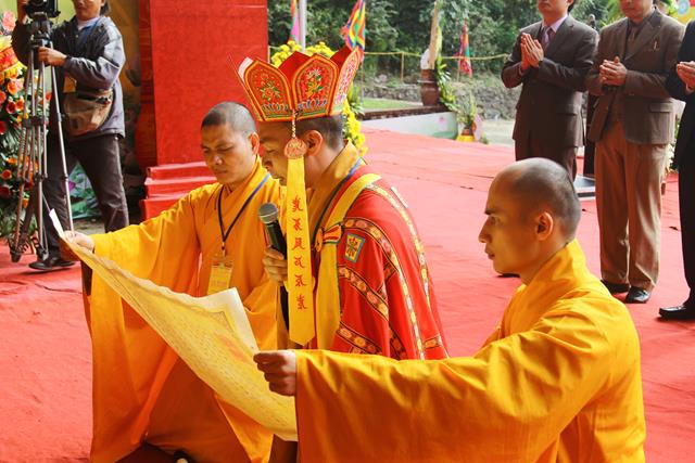 Quảng Ninh: Lễ tưởng niệm 707 năm Phật hoàng Trần Nhân Tông nhập niết bàn