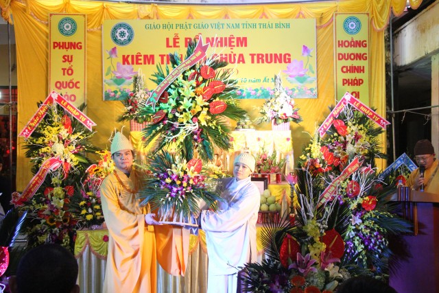 Thái Bình: Lễ bổ nhiệm trụ trì chùa Trung