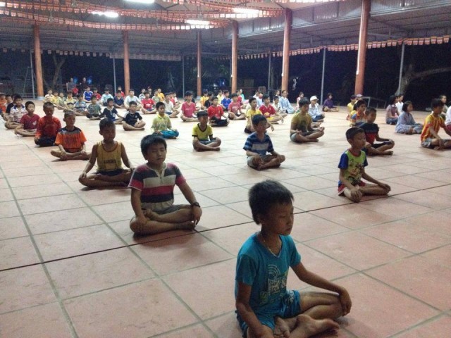 Thái Bình: Lớp học đặc biệt tại chùa bệnh viện Phong – Da liễu Văn Môn