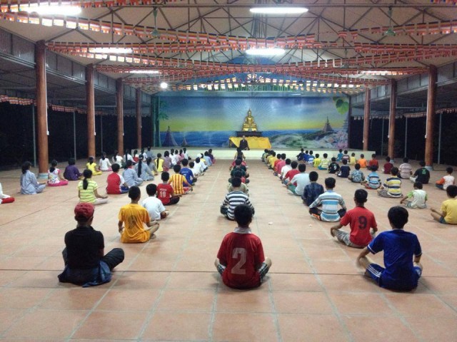 Thái Bình: Lớp học đặc biệt tại chùa bệnh viện Phong – Da liễu Văn Môn