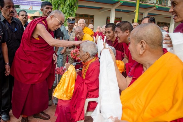 Đức Đạt Lai Lạt Ma dự Khánh thành Tu viện Gaden Tri Thok Khang, bang  Karnataka, Ấn Độ