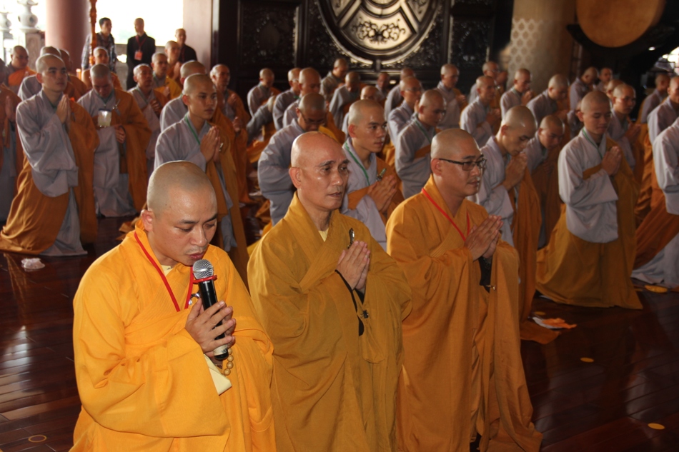 Giới trường Huê Nghiêm: Tấn đàn truyền giới Sa-di
