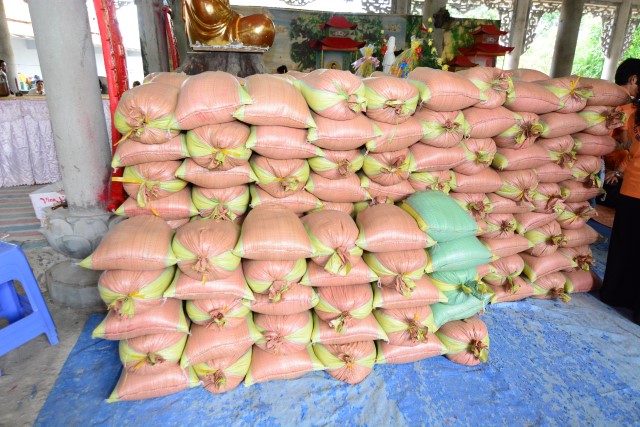 Quỹ Đạo Phật Ngày Nay: Hơn 1,5 tỷ đồng hỗ trợ nạn nhân chất độc da cam và xây dựng chùa tại Quảng Ngãi