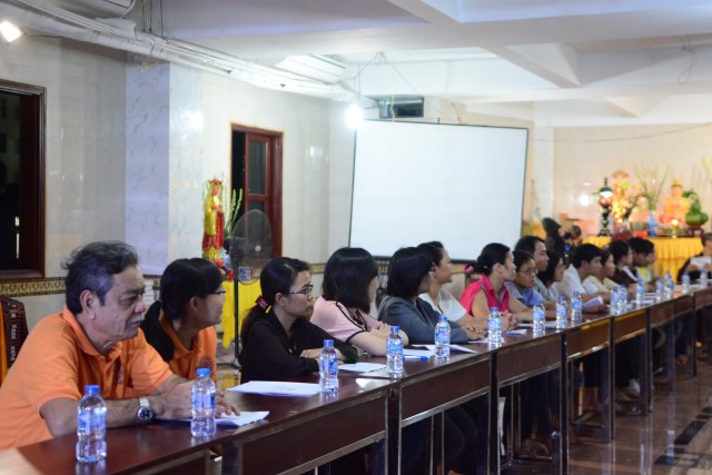 Họp mặt nhóm phụng sự viên chùa Giác Ngộ lần thứ nhất