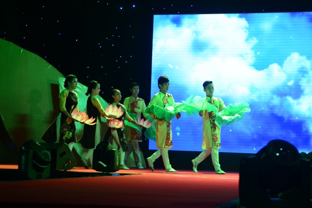 TP.HCM: Đấu giá bức tượng Phật bằng đồng trên 200 triệu cho hoạt động từ thiện