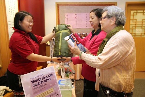 Canada: Quốc tế Phật Quang Sơn chia sẻ “Hành động vì sự ấm áp mùa Đông”