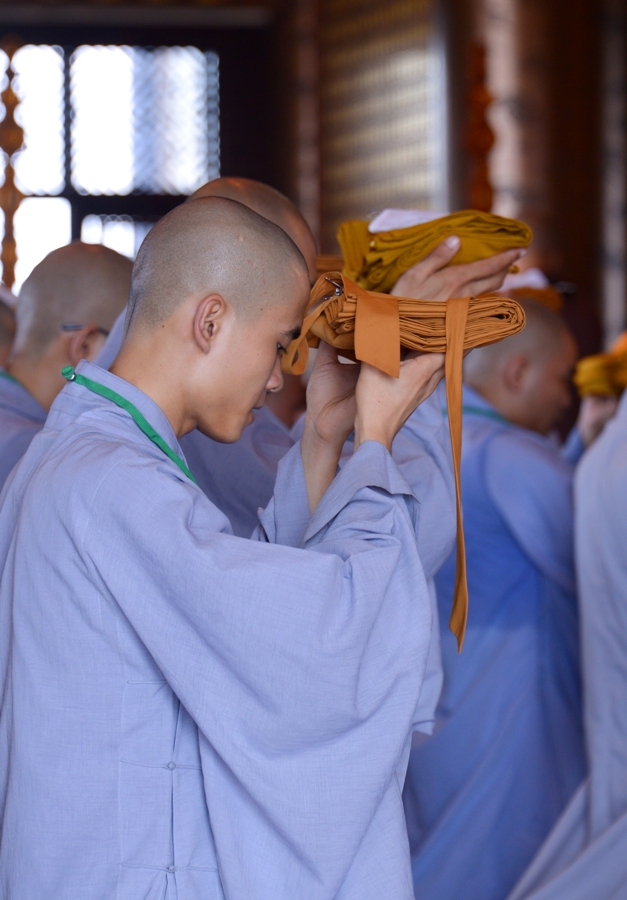 Giới trường Huê Nghiêm: Tấn đàn truyền giới Sa-di