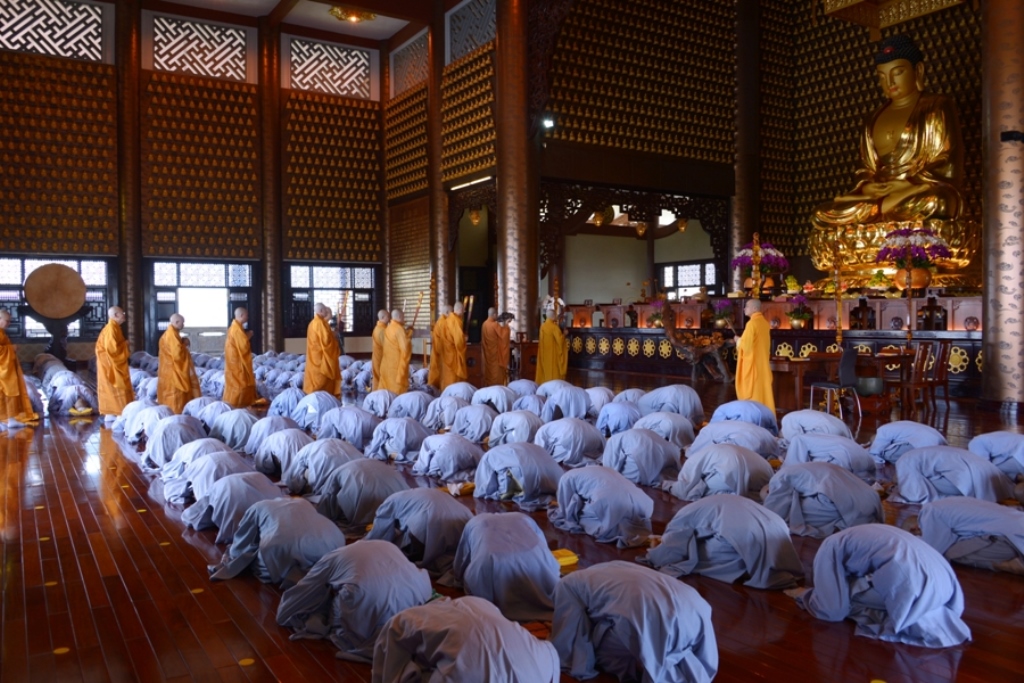 Giới trường Huê Nghiêm: Tấn đàn truyền giới Sa-di