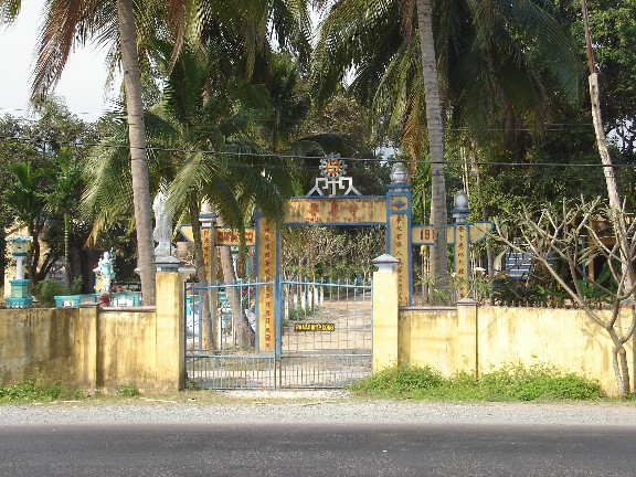 Khánh Hòa: Chùa Phổ Thiện đêm Hoa đăng vía Phật A Di Đà