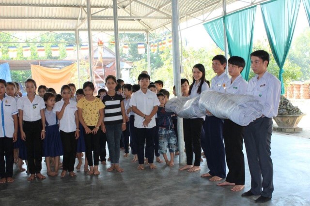 Quỹ Đạo Phật Ngày Nay: Hơn 1,5 tỷ đồng hỗ trợ nạn nhân chất độc da cam và xây dựng chùa tại Quảng Ngãi
