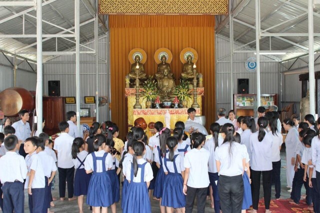 Quỹ Đạo Phật Ngày Nay: Hơn 1,5 tỷ đồng hỗ trợ nạn nhân chất độc da cam và xây dựng chùa tại Quảng Ngãi