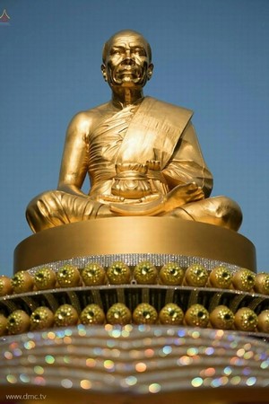 Thái Lan: Hình ảnh Tu viện Wat Phra Dhammakaya tổ chức cuộc Hành hương vì hòa bình