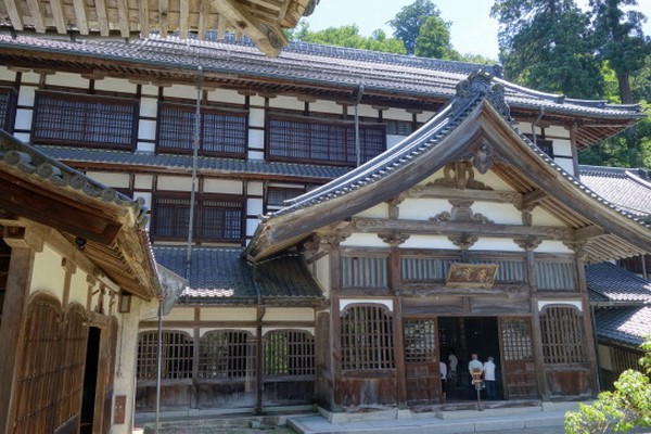 Ngôi Già lam Eihei, một trong hai Tổ đình dòng Thiền Tào Động Phật Giáo Nhật Bản