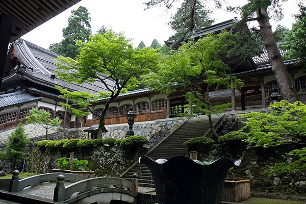 Ngôi Già lam Eihei, một trong hai Tổ đình dòng Thiền Tào Động Phật Giáo Nhật Bản