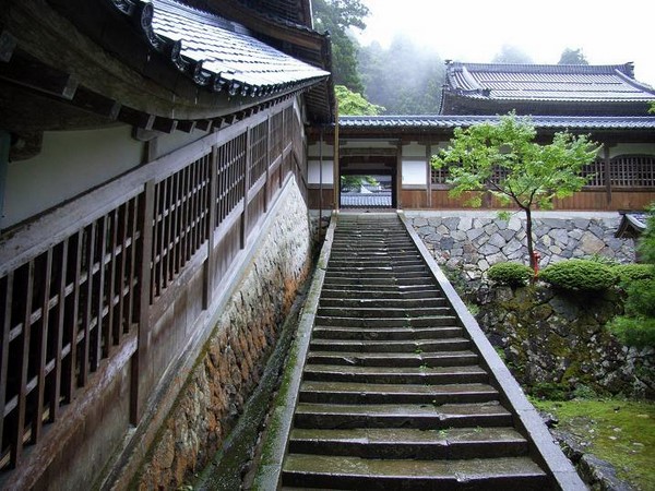 Ngôi Già lam Eihei, một trong hai Tổ đình dòng Thiền Tào Động Phật Giáo Nhật Bản