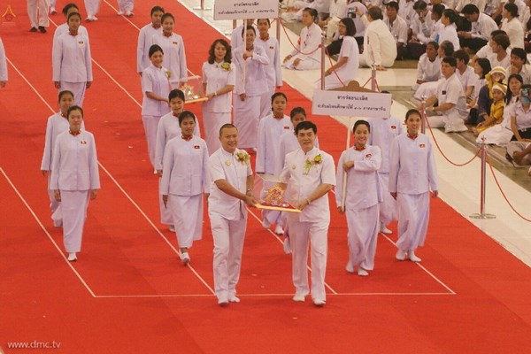 Thái Lan: Chùm ảnh thiêng liêng lễ Magha Puja tại tu viện Wat Dhammakaya