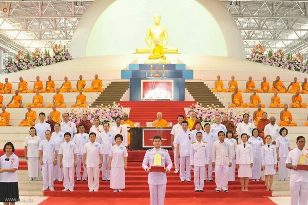 Thái Lan: Chùm ảnh thiêng liêng lễ Magha Puja tại tu viện Wat Dhammakaya
