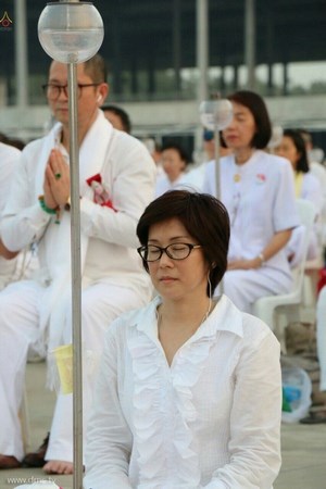 Thái Lan: Chùm ảnh thiêng liêng lễ Magha Puja tại tu viện Wat Dhammakaya
