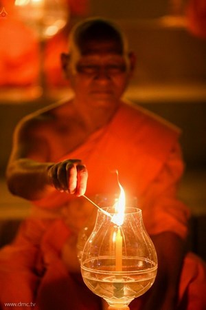 Thái Lan: Chùm ảnh thiêng liêng lễ Magha Puja tại tu viện Wat Dhammakaya