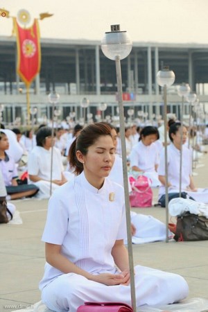 Thái Lan: Chùm ảnh thiêng liêng lễ Magha Puja tại tu viện Wat Dhammakaya