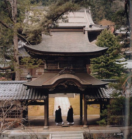 Ngôi Già lam Eihei, một trong hai Tổ đình dòng Thiền Tào Động Phật Giáo Nhật Bản