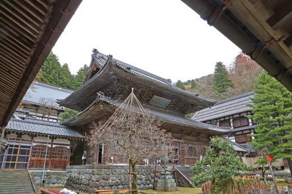 Ngôi Già lam Eihei, một trong hai Tổ đình dòng Thiền Tào Động Phật Giáo Nhật Bản