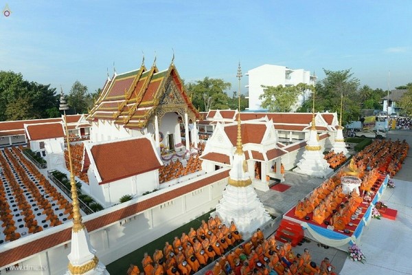 Thái Lan: Chùm ảnh diễu hành quanh Phố phường dịp kỷ niệm ngày Phật Thành đạo