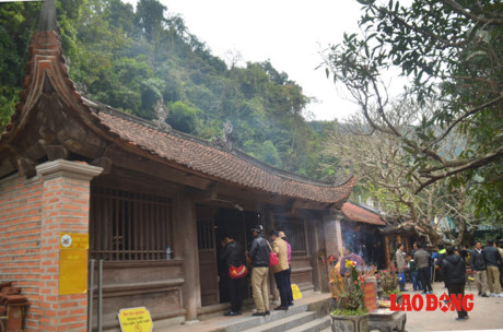 Hàng vạn người nô nức trẩy hội Yên Tử ngày khai hội