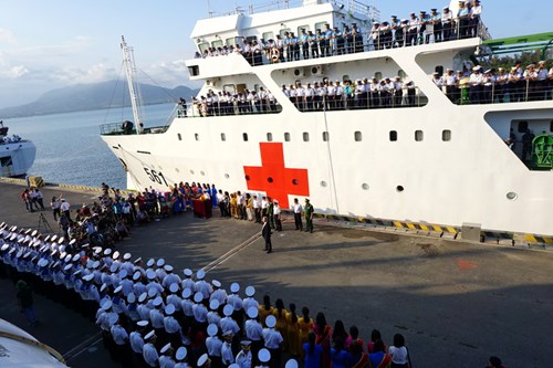 Khánh Hòa:  Ba Thầy lên đường ra Trường Sa làm trụ trì