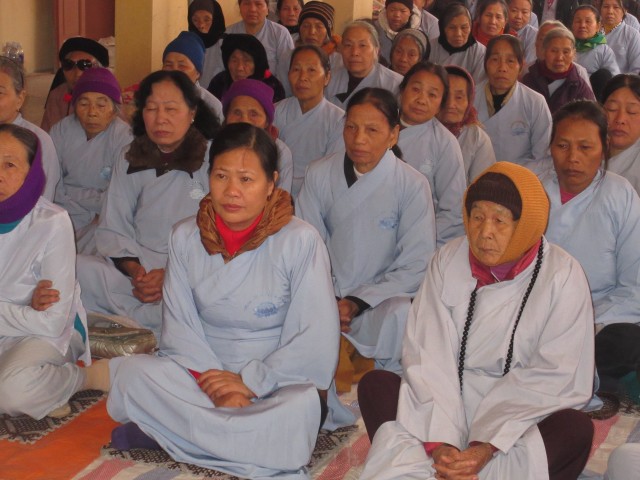 Thái Bình: Phật tử về chùa An Phú quy y Tam Bảo
