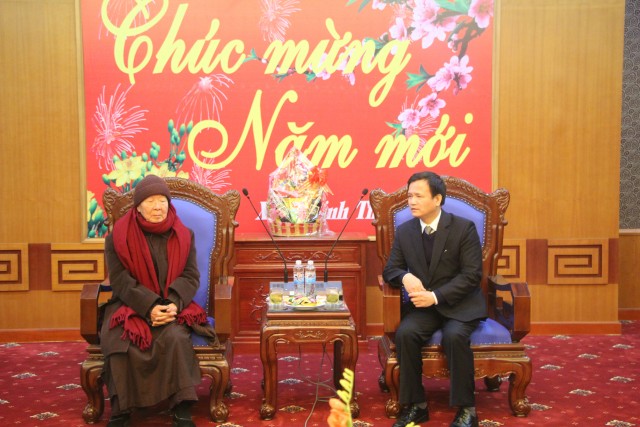 Thái Bình: Ban Trị Sự Phật Giáo tỉnh thăm, chúc Tết các cơ quan, dự hội nghị gặp mặt tôn giáo