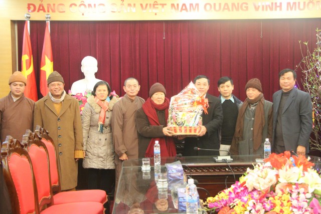 Thái Bình: Ban Trị Sự Phật Giáo tỉnh thăm, chúc Tết các cơ quan, dự hội nghị gặp mặt tôn giáo