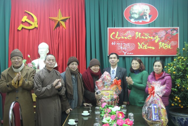 Thái Bình: Ban Trị Sự Phật Giáo tỉnh thăm, chúc Tết các cơ quan, dự hội nghị gặp mặt tôn giáo