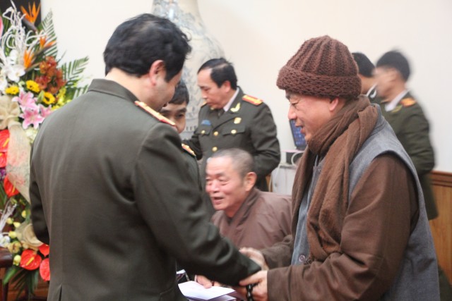 Thái Bình: Ban Trị Sự Phật Giáo tỉnh thăm, chúc Tết các cơ quan, dự hội nghị gặp mặt tôn giáo
