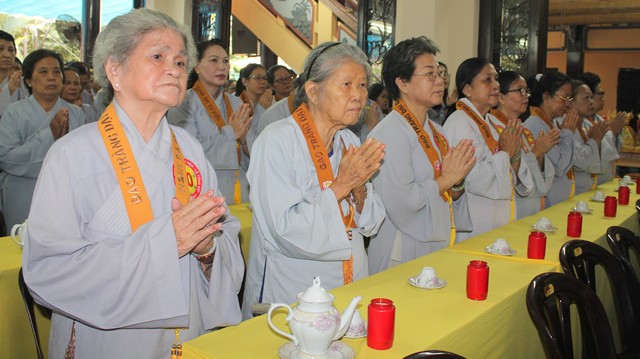TP.Hồ Chí Minh: Quan Âm Tu Viện tổng kết phật sự 2015