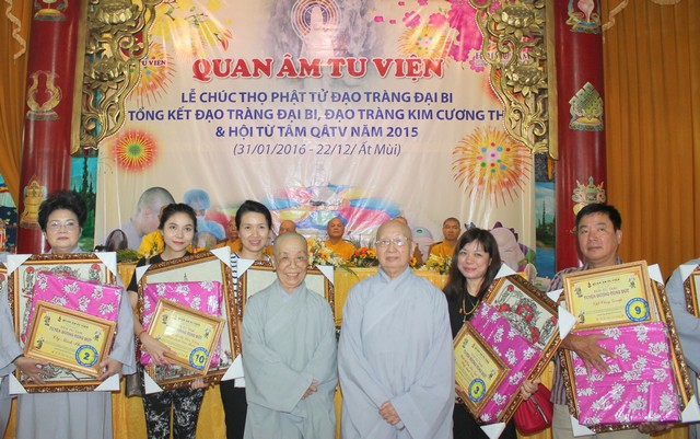TP.Hồ Chí Minh: Quan Âm Tu Viện tổng kết phật sự 2015