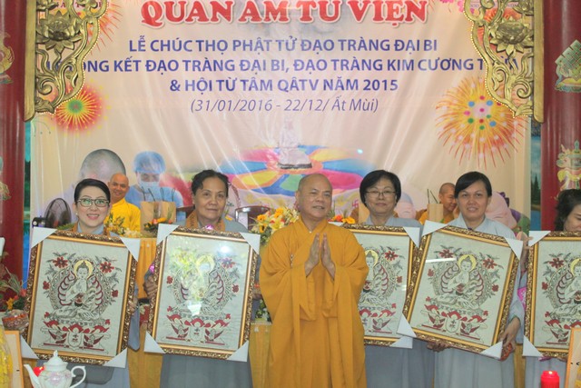 TP.Hồ Chí Minh: Quan Âm Tu Viện tổng kết phật sự 2015