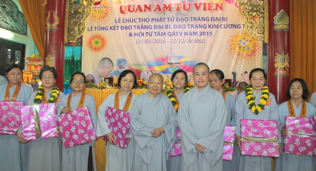 TP.Hồ Chí Minh: Quan Âm Tu Viện tổng kết phật sự 2015