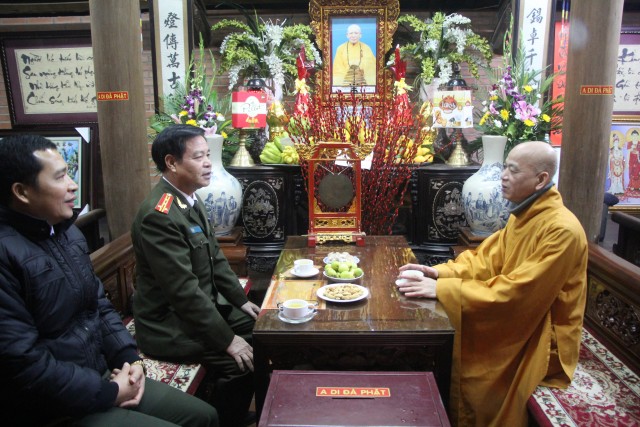 Thái Bình: Không khí đón xuân tại chùa Từ Xuyên
