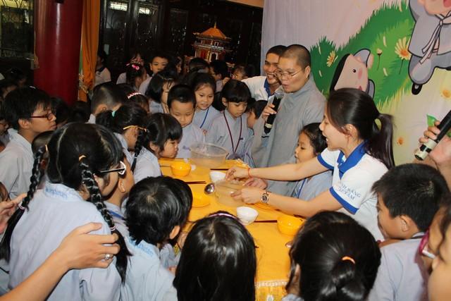 TP.Hồ Chí Minh: Gieo Hạt Từ Tâm - Kì 46. Chủ đề: Siêu Nhân Của Ba Mẹ