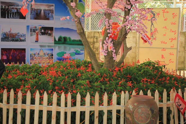 Thái Bình: Không khí đón Xuân tại chùa Từ Xuyên trong ngày Mồng Một Tết