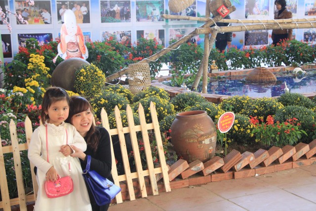 Thái Bình: Không khí đón Xuân tại chùa Từ Xuyên trong ngày Mồng Một Tết