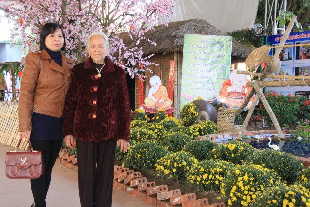 Thái Bình: Không khí đón Xuân tại chùa Từ Xuyên trong ngày Mồng Một Tết